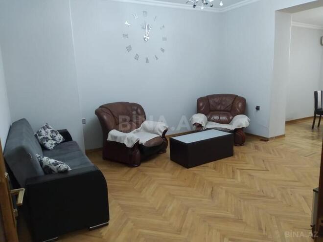 3 otaqlı köhnə tikili - 28 May m. - 100 m² (3)