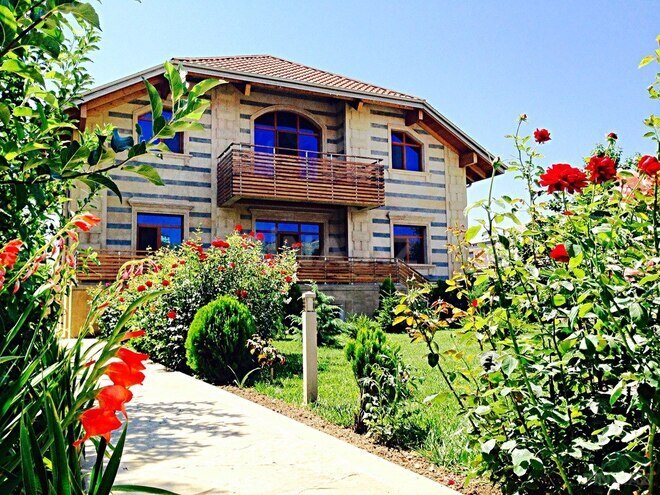 8-комн. дом/дача - Губа - 750 м² (2)