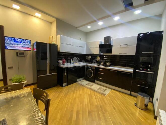 4 otaqlı yeni tikili - Nəsimi r. - 176 m² (10)