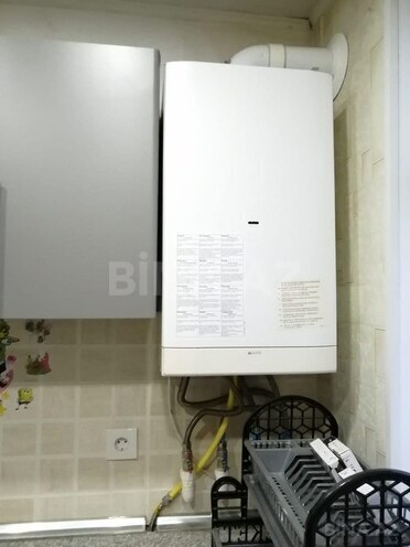 2 otaqlı köhnə tikili - İnşaatçılar m. - 50 m² (7)