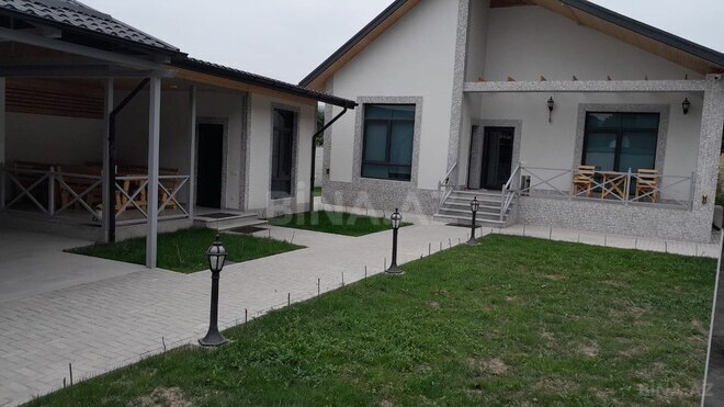 5 otaqlı həyət evi/bağ evi - Qusar - 185 m² (5)