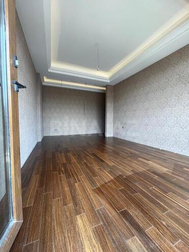 4-комн. новостройка - м. 28 мая - 200 м² (30)