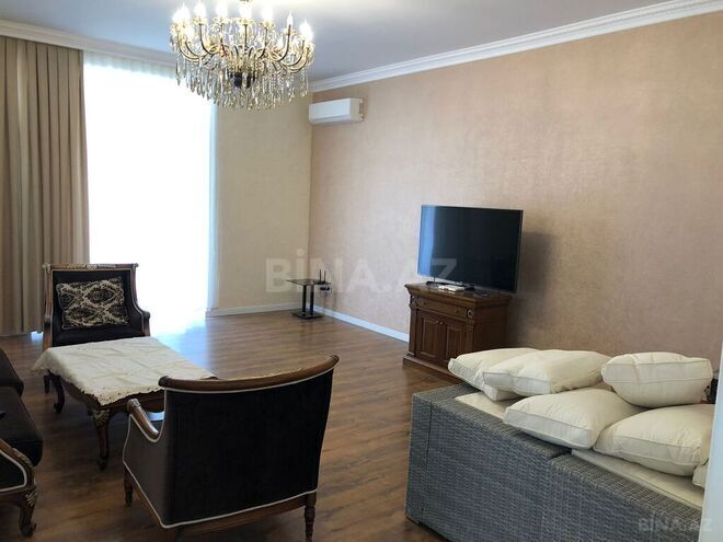 7-комн. дом/дача - пос. Нардаран - 410 м² (17)