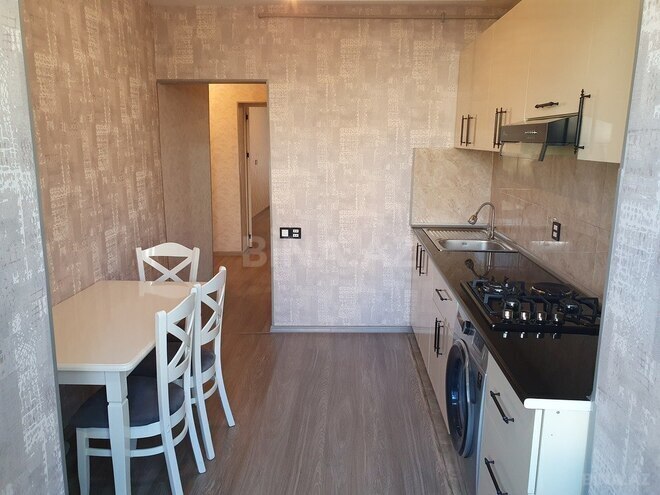 2-комн. вторичка - м. Элмляр Академиясы - 65 м² (14)