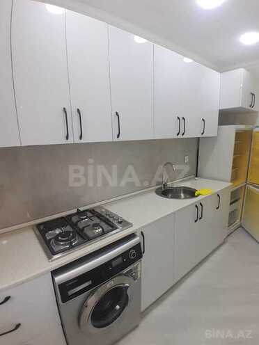 2-комн. вторичка - м. Нефтчиляр - 90 м² (1)