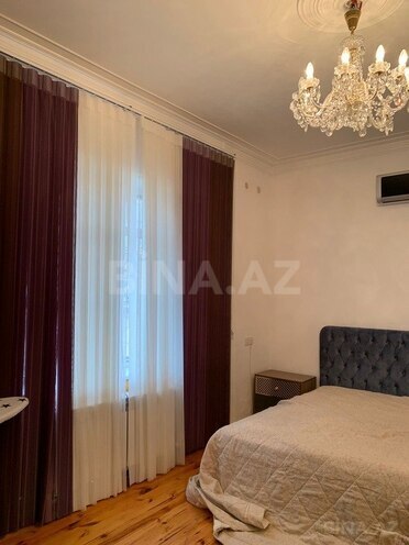 9 otaqlı həyət evi/bağ evi - Novxanı q. - 400 m² (10)