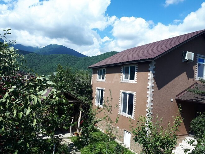 5 otaqlı həyət evi/bağ evi - Qəbələ - 135 m² (3)
