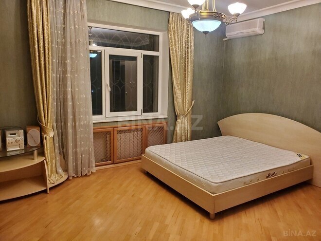 6-комн. дом/дача - пос. Бадамдар - 410 м² (22)