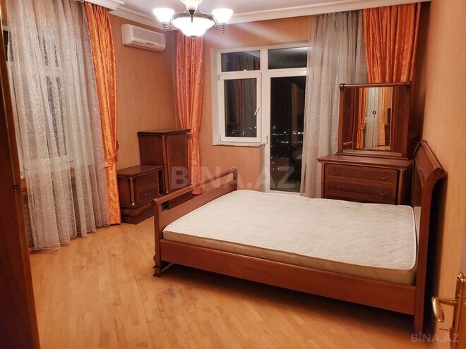 6-комн. дом/дача - пос. Бадамдар - 410 м² (25)