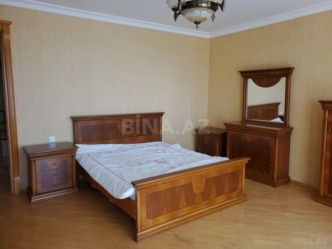 6-комн. дом/дача - пос. Бадамдар - 410 м² (2)