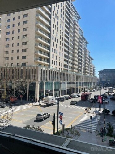 3-комн. вторичка - м. 28 мая - 100 м² (2)
