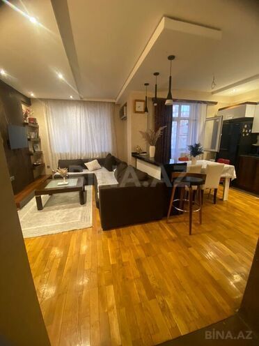 2 otaqlı yeni tikili - İnşaatçılar m. - 70 m² (1)