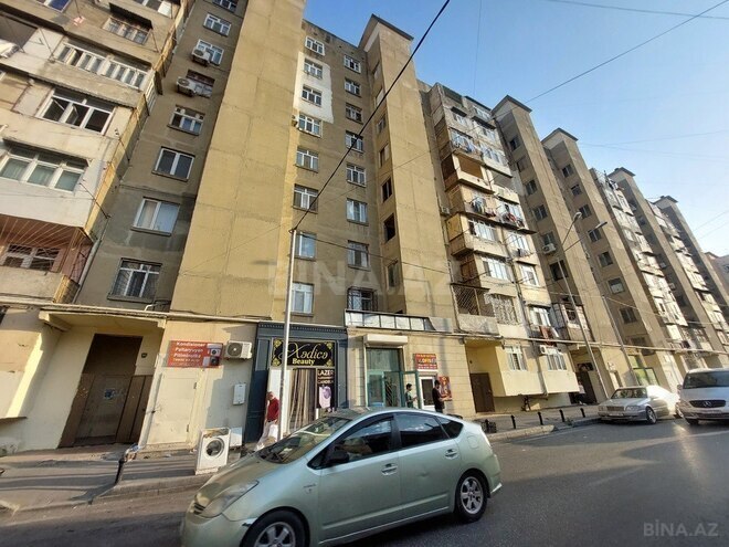 3 otaqlı köhnə tikili - Qaraçuxur q. - 75 m² (1)