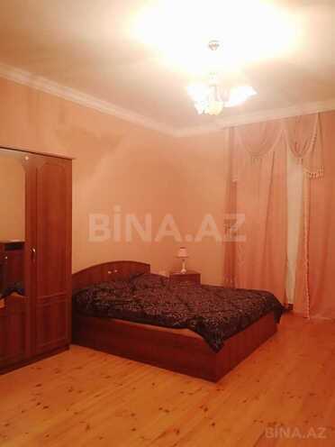 7 otaqlı həyət evi/bağ evi - Görədil q. - 230 m² (24)