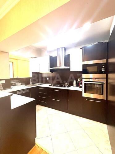 5 otaqlı köhnə tikili - Nəsimi r. - 200 m² (18)