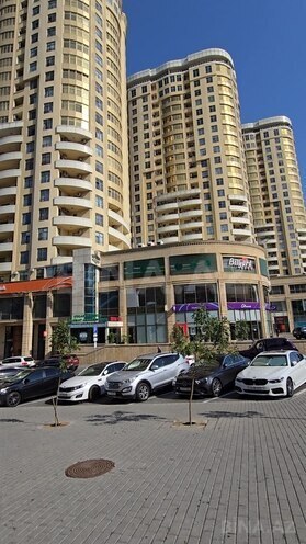 3 otaqlı yeni tikili - Nizami m. - 175 m² (1)