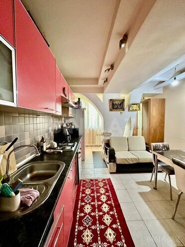 3-комн. вторичка - м. Элмляр Академиясы - 75 м² (10)