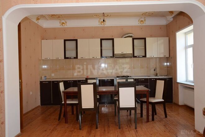 8-комн. дом/дача - пос. Бадамдар - 300 м² (17)