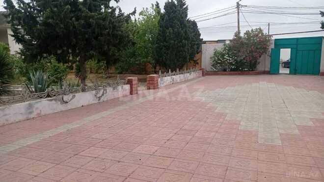 6 otaqlı həyət evi/bağ evi - Şüvəlan q. - 220 m² (16)