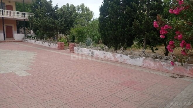 6 otaqlı həyət evi/bağ evi - Şüvəlan q. - 220 m² (19)