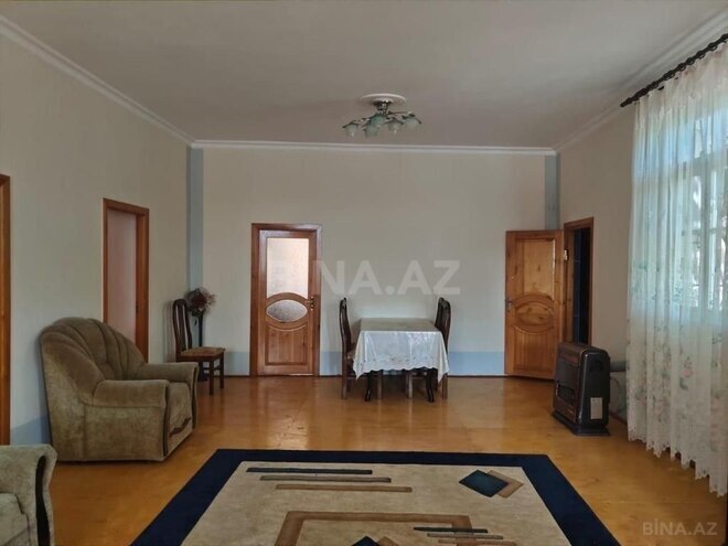 6 otaqlı həyət evi/bağ evi - Şüvəlan q. - 220 m² (11)