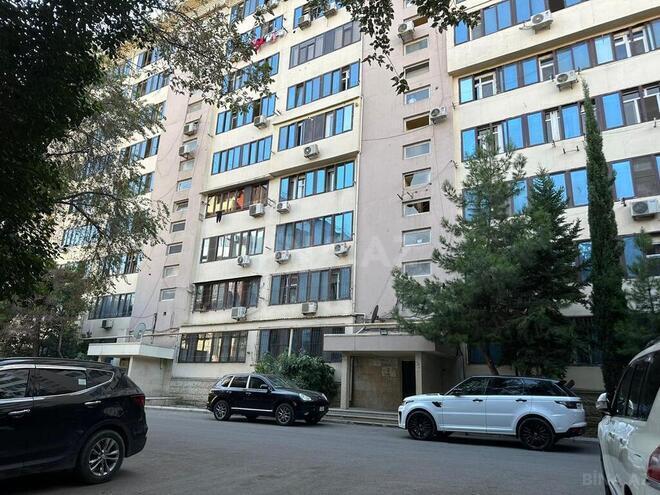 4-комн. вторичка - м. Азадлыг проспекти - 80 м² (1)