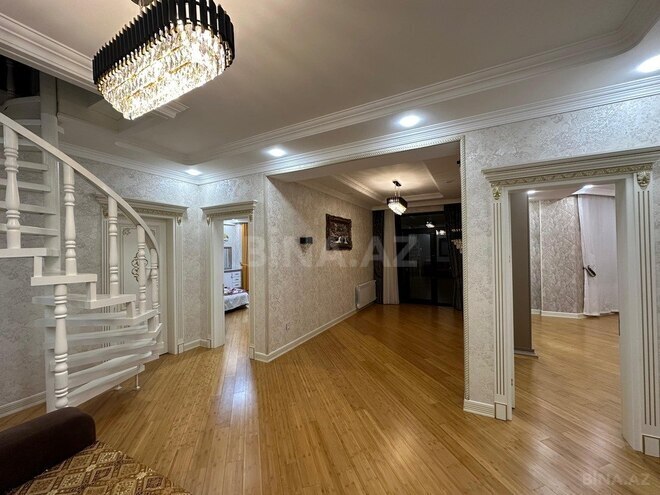 10 otaqlı həyət evi/bağ evi - Neftçilər m. - 850 m² (12)