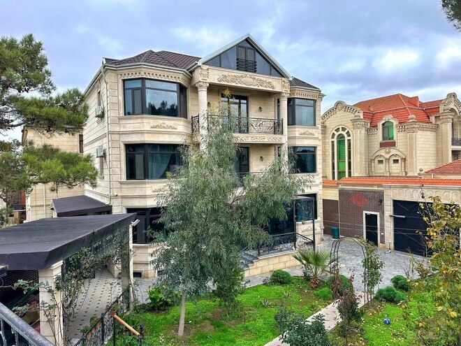 10 otaqlı həyət evi/bağ evi - Neftçilər m. - 850 m² (5)