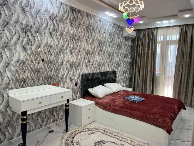 3-комн. новостройка - м. 28 мая - 92 м² (4)