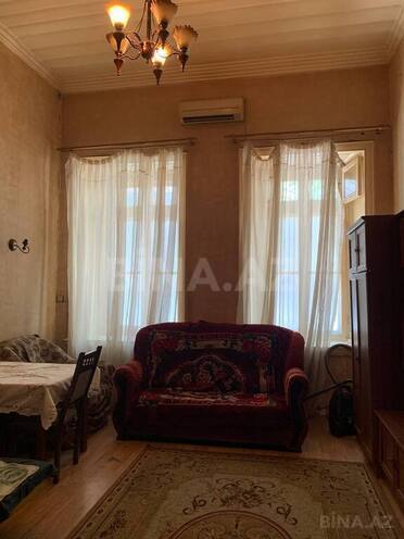 2 otaqlı köhnə tikili - Sahil m. - 40 m² (23)