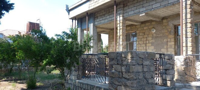 5 otaqlı həyət evi/bağ evi - Türkan q. - 280 m² (1)