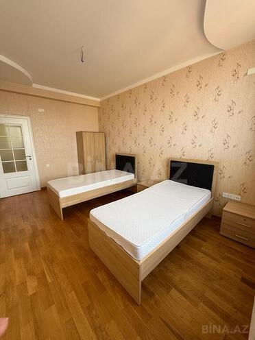 4-комн. новостройка - м. 20 января - 130 м² (11)