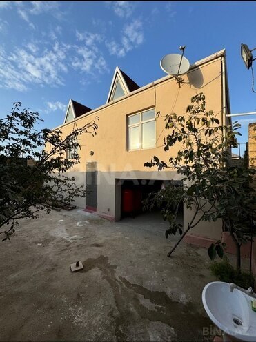 6 otaqlı həyət evi/bağ evi - Saray q. - 240 m² (1)