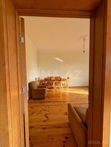 6 otaqlı həyət evi/bağ evi - Saray q. - 240 m² (5)