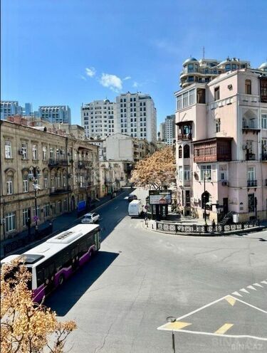 2 otaqlı köhnə tikili - İçəri Şəhər m. - 63 m² (1)