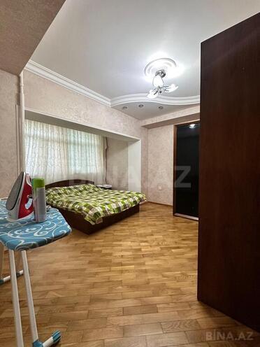 3-комн. вторичка - м. 28 мая - 100 м² (9)