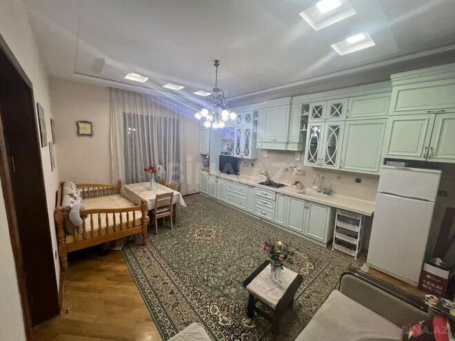 6-комн. дом/дача - пос. Бинагади - 300 м² (19)