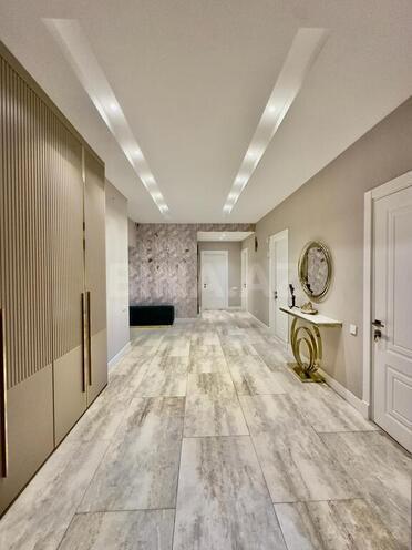 3-комн. новостройка - м. 8 ноября - 160 м² (9)
