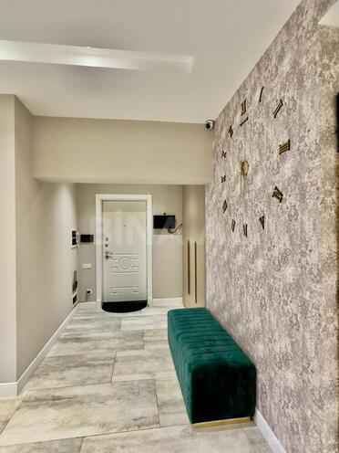 3-комн. новостройка - м. 8 ноября - 160 м² (8)