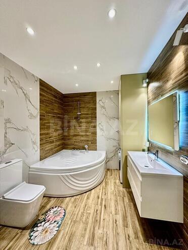 3-комн. новостройка - м. 8 ноября - 160 м² (20)