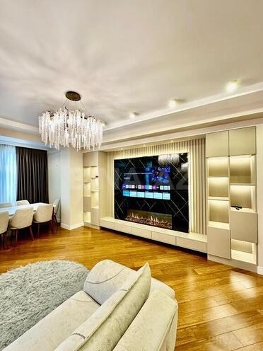 3-комн. новостройка - м. 8 ноября - 160 м² (2)