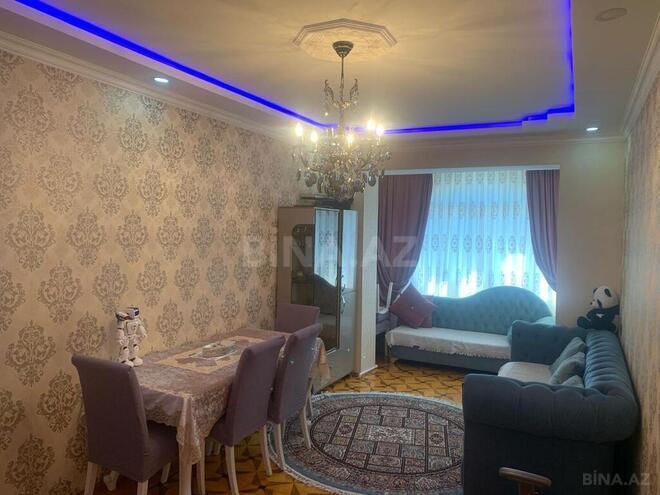 3 otaqlı köhnə tikili - Massiv A q. - 80 m² (2)
