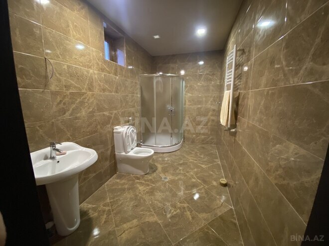 5 otaqlı həyət evi/bağ evi - Novxanı q. - 450 m² (18)