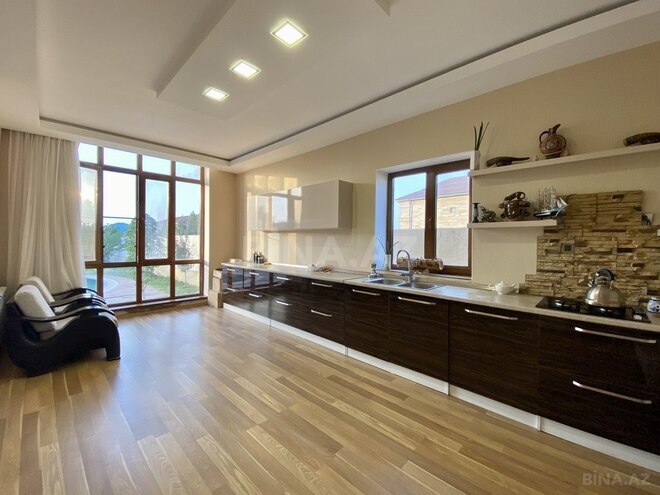 5 otaqlı həyət evi/bağ evi - Novxanı q. - 450 m² (10)