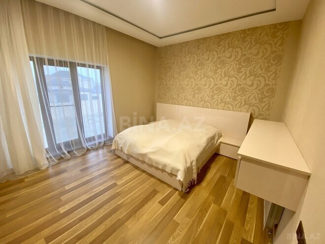 5 otaqlı həyət evi/bağ evi - Novxanı q. - 450 m² (13)