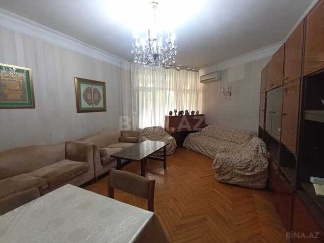 4-комн. вторичка - м. Низами - 65 м² (2)
