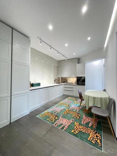 4-комн. новостройка - м. 28 мая - 175 м² (14)