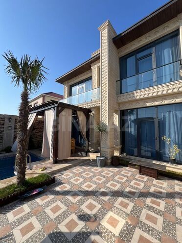 5 otaqlı həyət evi/bağ evi - Şüvəlan q. - 200 m² (1)