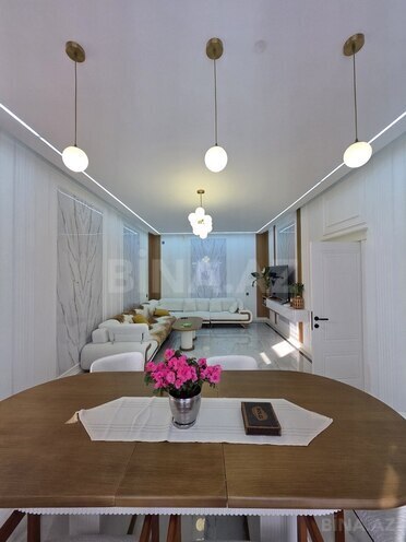 5 otaqlı həyət evi/bağ evi - Şüvəlan q. - 200 m² (7)