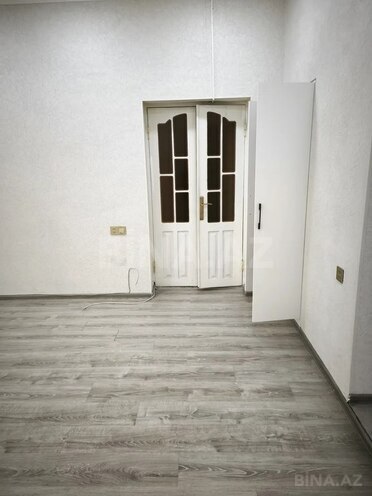5-комн. офис - м. Элмляр Академиясы - 200 м² (25)